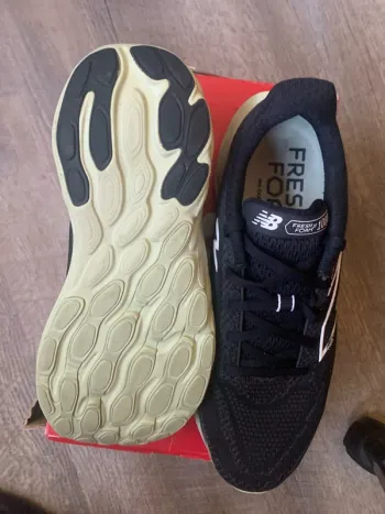 Used New Balance Running Shoes bike — image 5 of 6