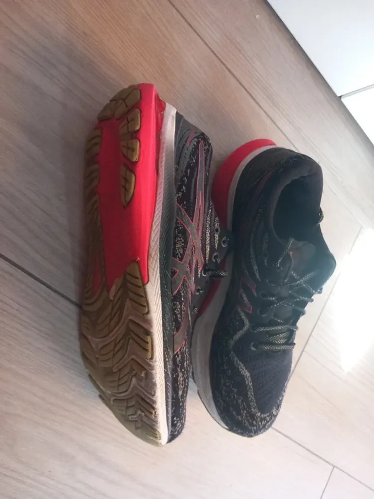 Used Asics Gel Kayano 29 bike — image 4 of 7