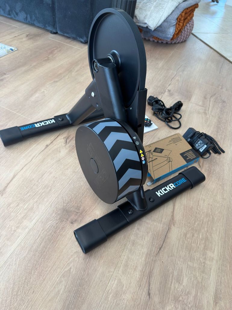 Używany Wahoo KICKR CORE 2 2025 bike — zdjęcie 3 z 3