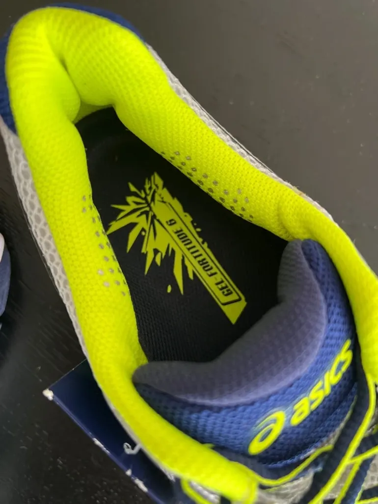 Used Asics Gel Fortitude 6 bike — image 3 of 6