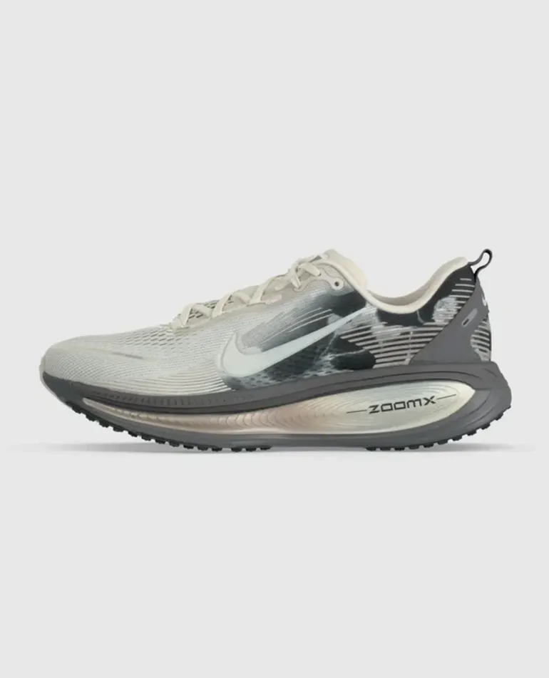 Brugt Nike Vomero 18 SE bike — billede 2 af 2