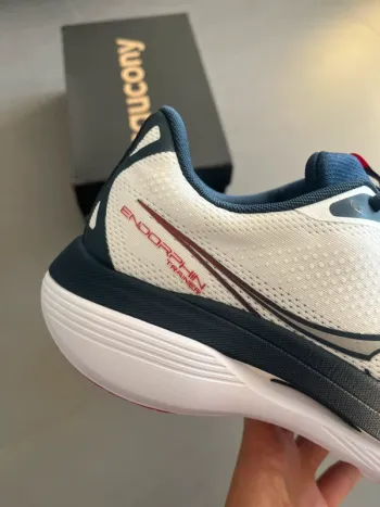 Used Saucony Endorphin Trainer bike — image 3 of 8