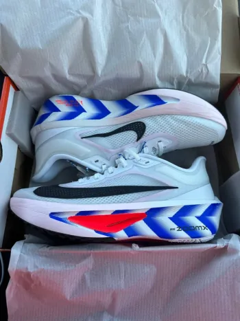 Used Nike Zoom Fly 6 Running Shoes