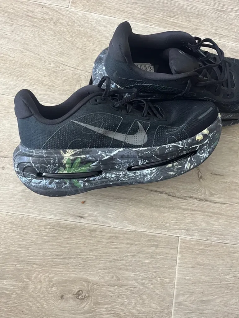 Käytetty Nike Vomero bike — kuva 2 / 6