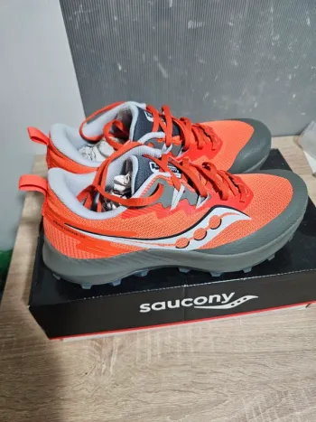 Used Saucony Peregrine 14 bike — image 5 of 7