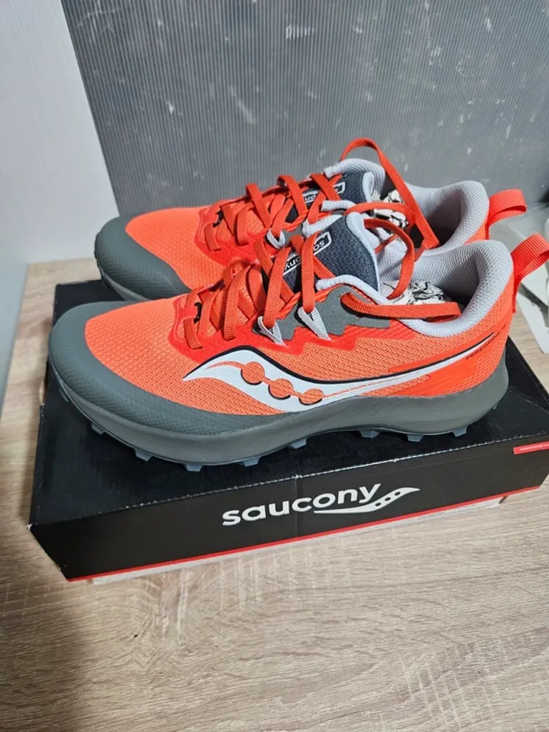 Used Saucony Peregrine 14 bike — image 4 of 7