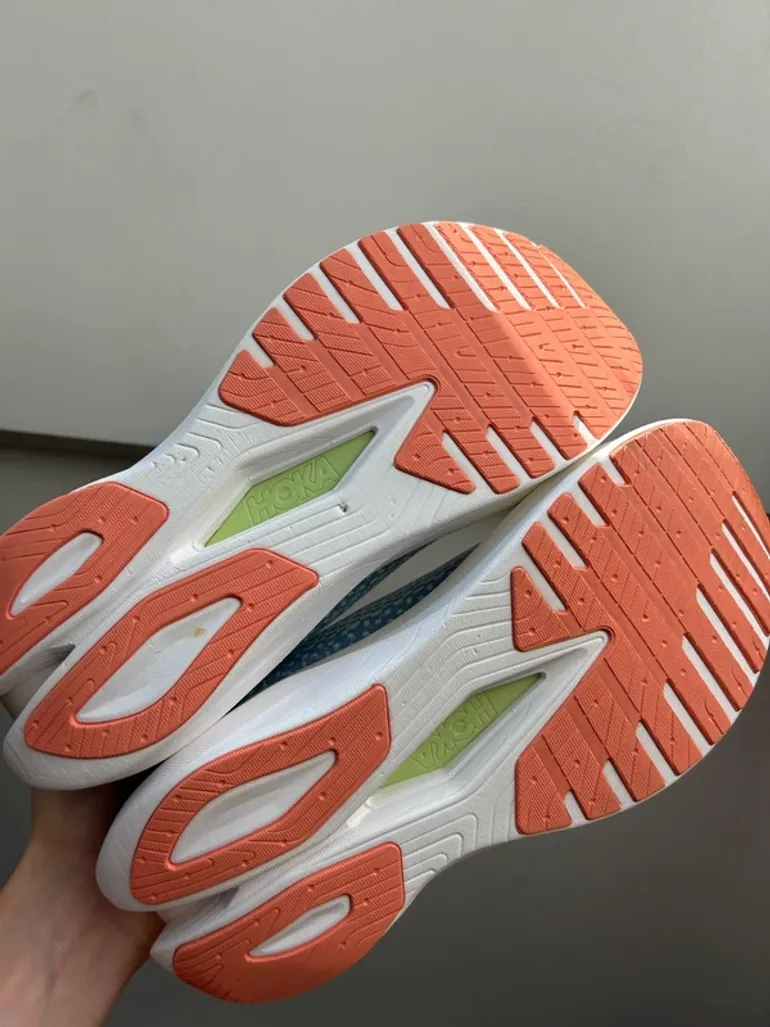 Used Hoka Mach X bike — image 6 of 14