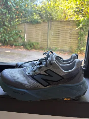 Used New Balance Hierro v9 Running Shoes