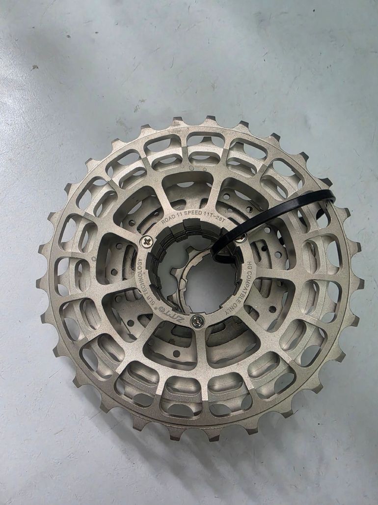 ZTTO AL-7075 bike usato — immagine 3 di 4