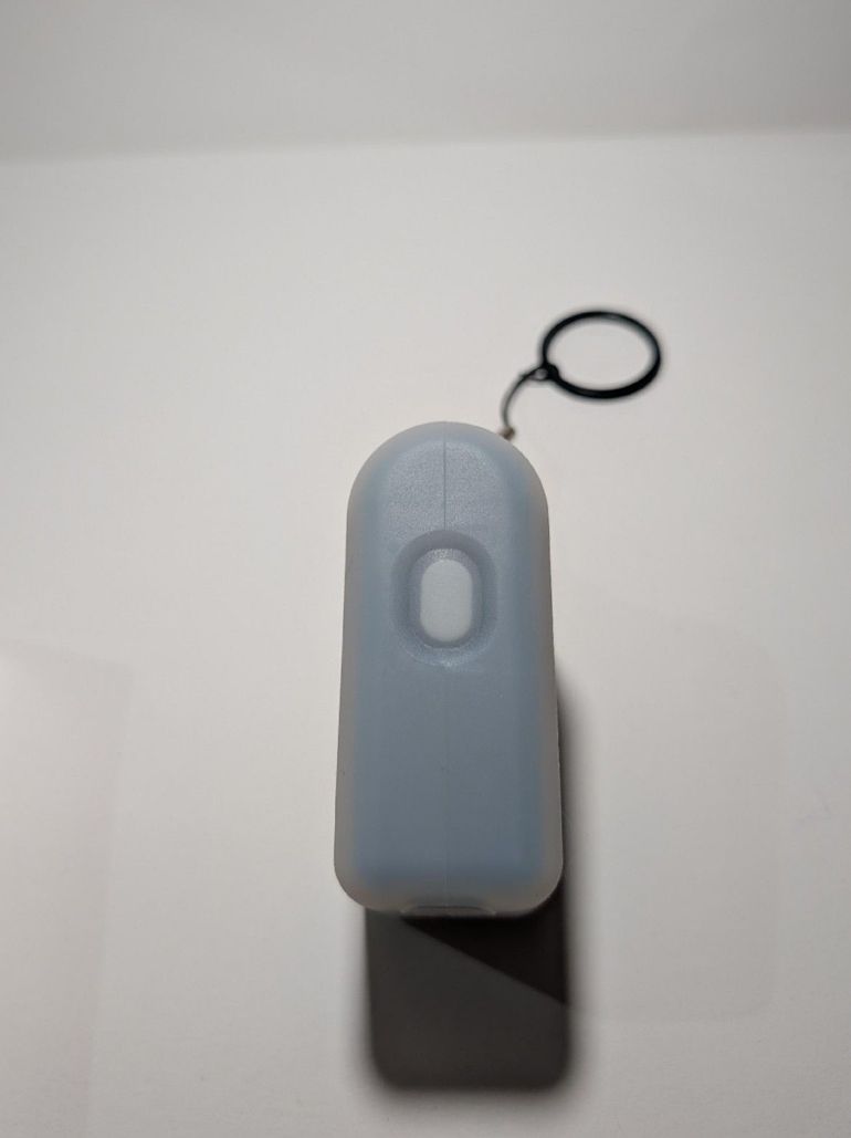 Used Flextail Tiny bike pump 110g bike — image 3 of 4