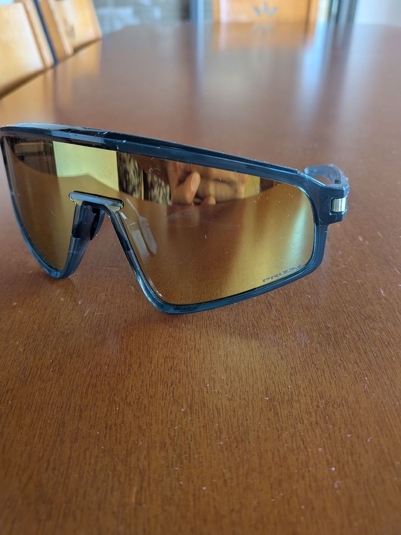 Used Oakley panel Cycling Accessories