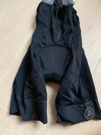 Used atika Terra Cycling Clothing