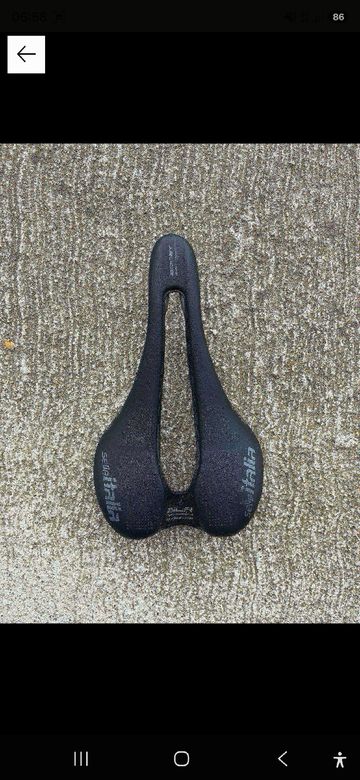 Used Selle Italia SLR BOOST Saddles & Seatposts