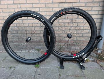 Used Reserve 28 xc 2024 Wheels