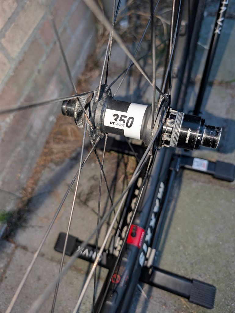 Used Reserve 28 xc 2024 bike — image 5 of 5
