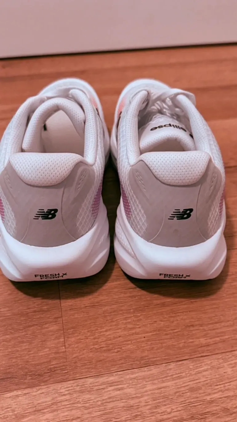 Used New Balance Ellipse Breathe Fresh Foam bike — image 7 of 10