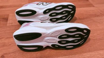 Used New Balance Ellipse Breathe Fresh Foam bike — image 6 of 10