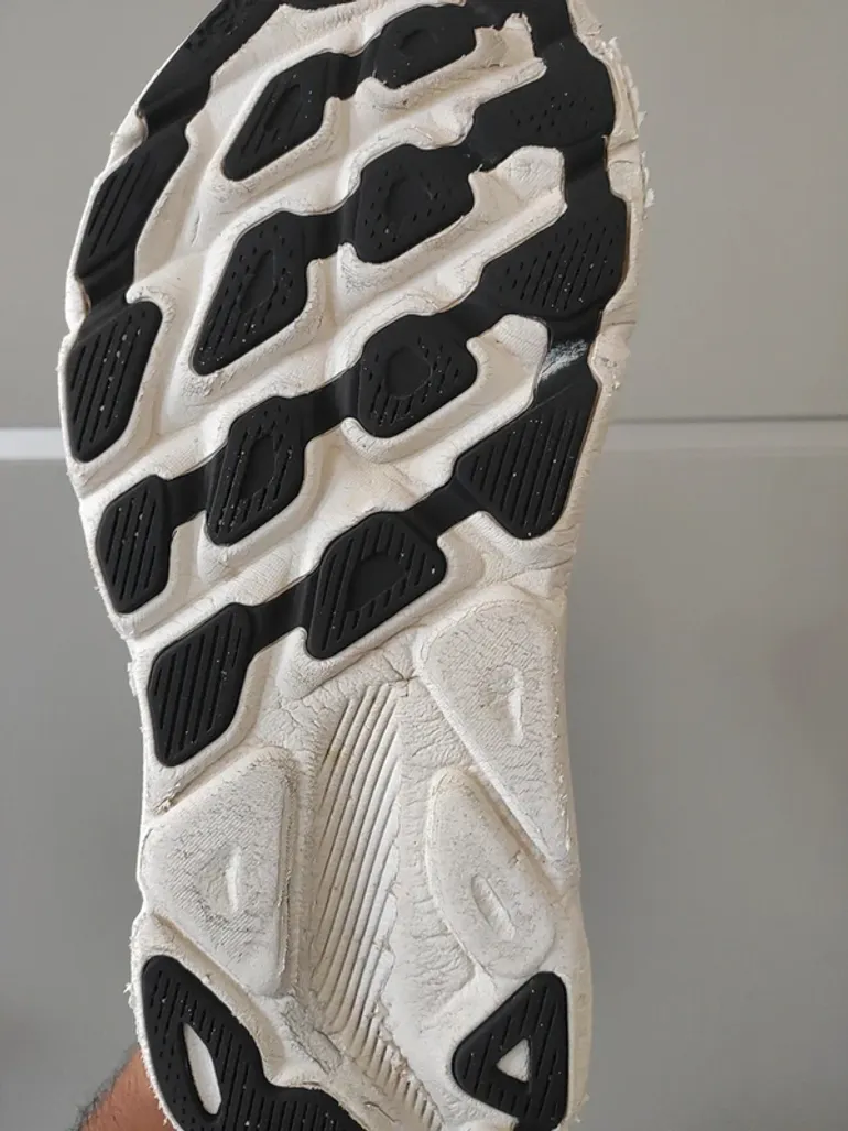 Used Hoka Clifton 9 bike — image 10 of 12