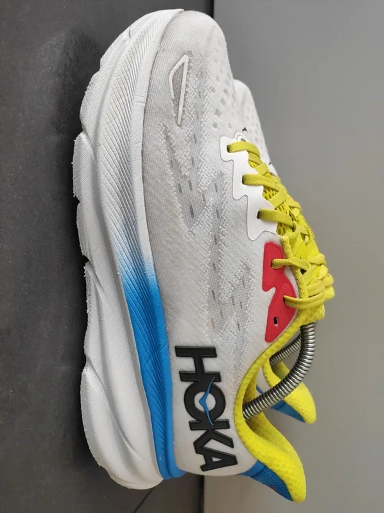 Used Hoka Clifton 9 bike — image 5 of 12