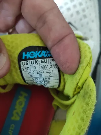 Used Hoka Clifton 9 bike — image 12 of 12