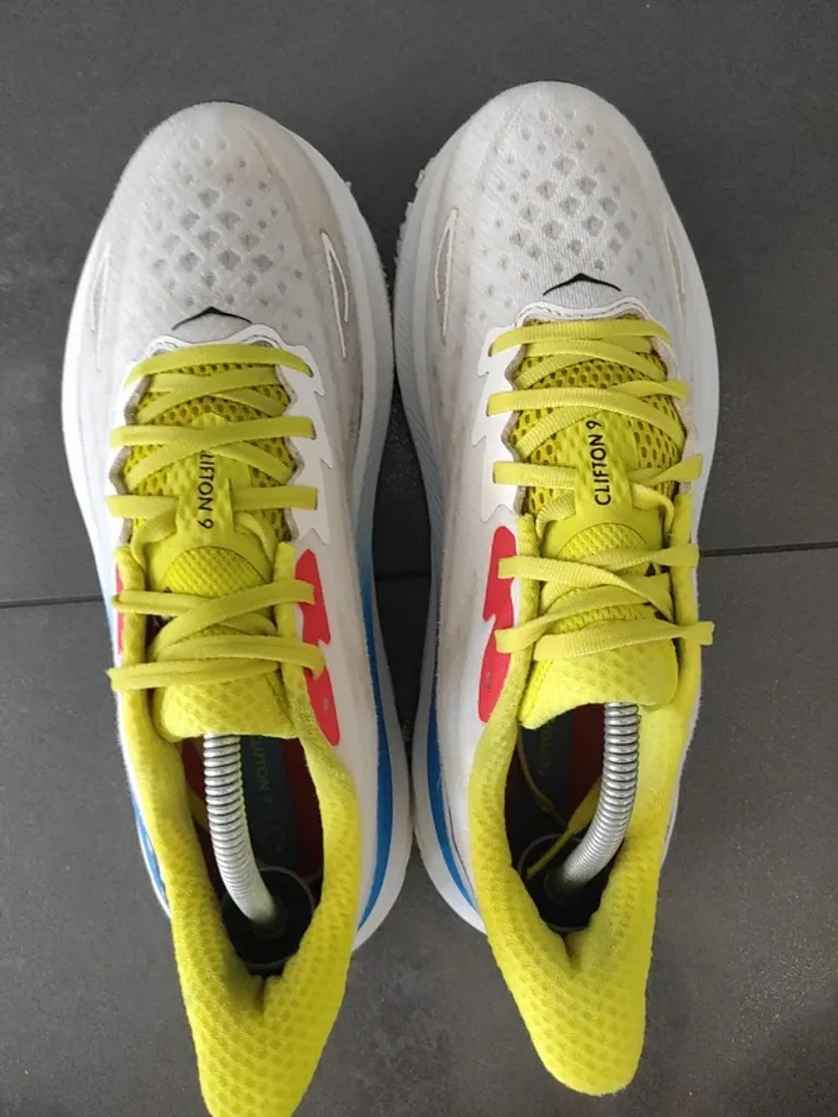 Used Hoka Clifton 9 bike — image 8 of 12