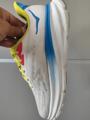 Used Hoka Clifton 9 bike — image 7 of 12