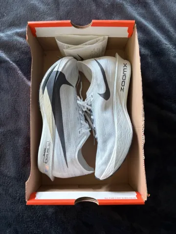Used Nike Streakfly 2 Running Shoes