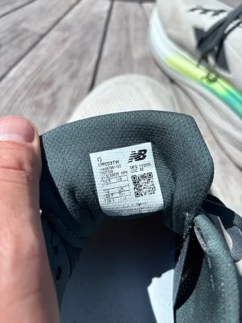 Used New Balance FreshFoam 860 bike — image 4 of 4