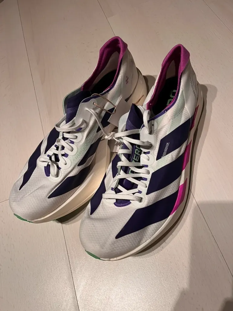 Used Adidas Adizero Adios Pro 4 bike — image 2 of 4