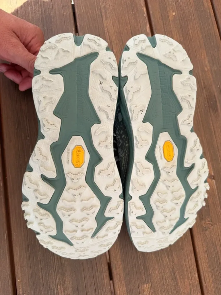 Used Hoka Speedgoat 6 GTX bike — image 4 of 5