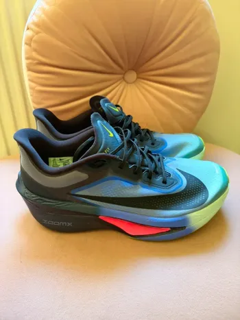 Used Nike Zoom Fly 6 bike — image 1 of 5