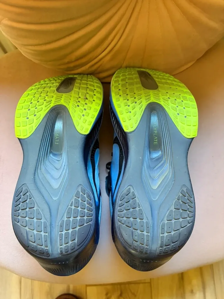 Used Nike Zoom Fly 6 bike — image 3 of 5
