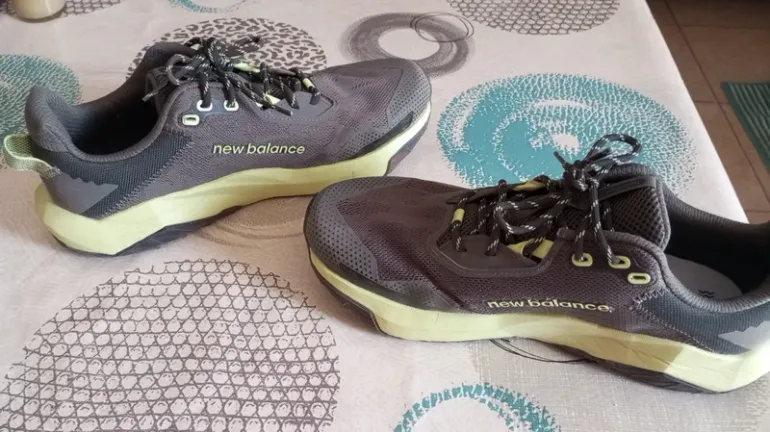 Używany New Balance DynaSoft Nitrel V6 bike — zdjęcie 15 z 15