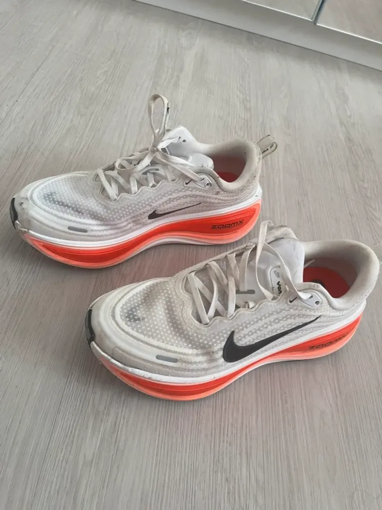Used Nike Vomero Plus bike — image 7 of 8