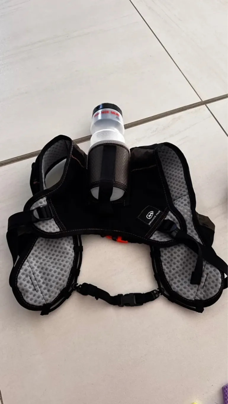 Used Orange Mud Gilet d'hydratation bike — image 2 of 4