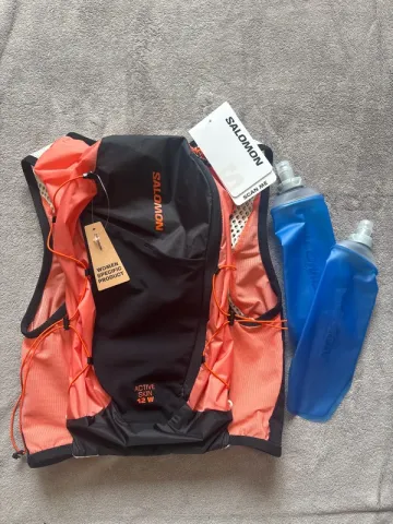 Käytetty Salomon Active Skin 12 W Running Accessories