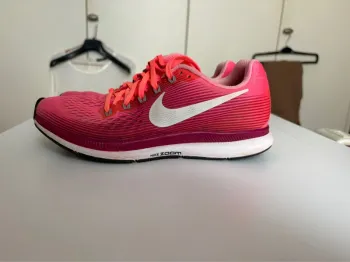 Używany Pegasus Air Zoom 34 Running Shoes