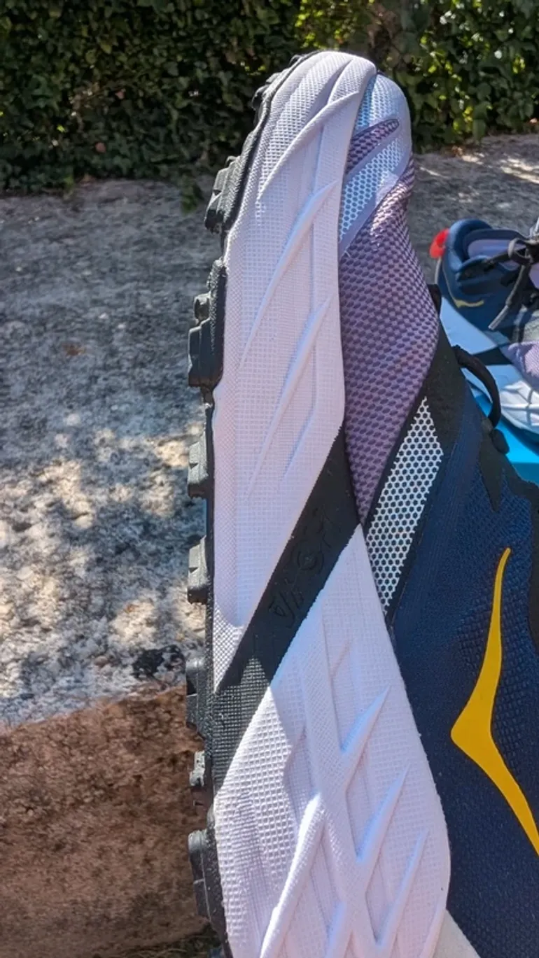 Brugt Hoka Speedgoat 7 bike — billede 5 af 7