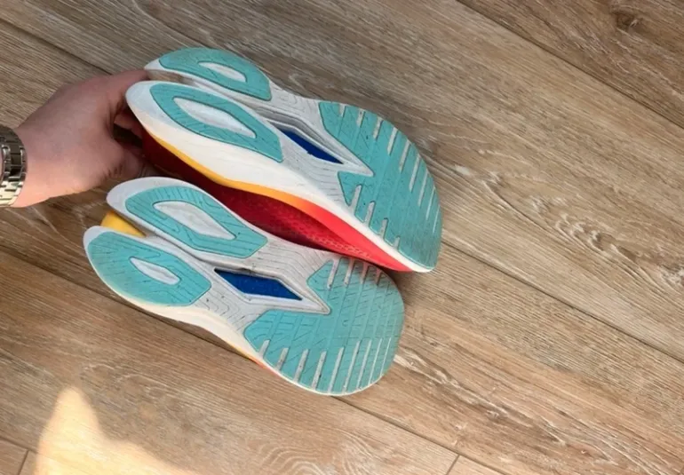 Hoka Running Shoes bike de segunda mano — imagen 4 de 5