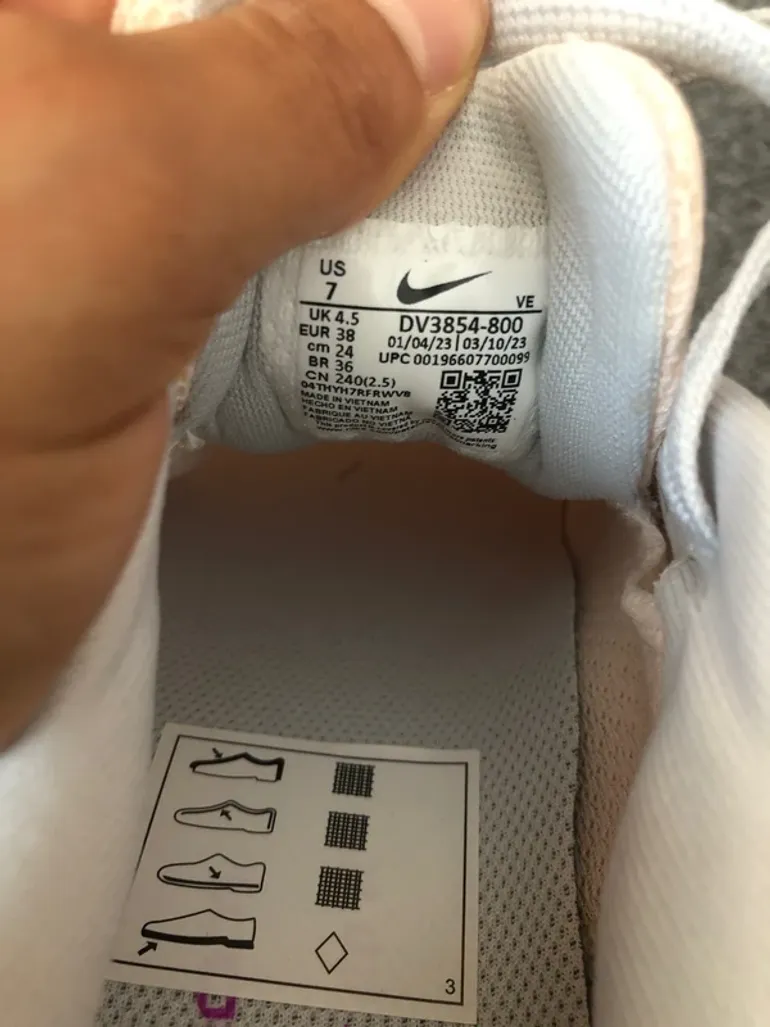 Käytetty Nike Damen Schuhe bike — kuva 14 / 15