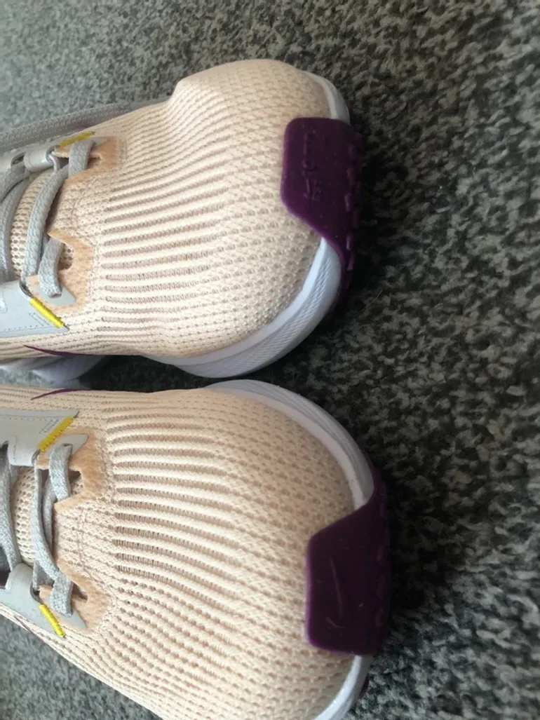 Käytetty Nike Damen Schuhe bike — kuva 8 / 15