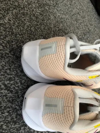 Käytetty Nike Damen Schuhe bike — kuva 5 / 15