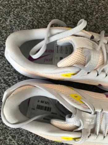 Käytetty Nike Damen Schuhe bike — kuva 3 / 15