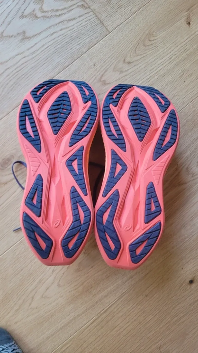 Použité Asics Superblast 2 bike — obrázek 4 z 6