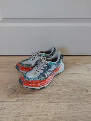 Gebrauchtes Hoka Speedgoat 6 Running Shoes