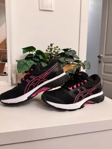 Gebrauchtes Asics Running Shoes Running Shoes