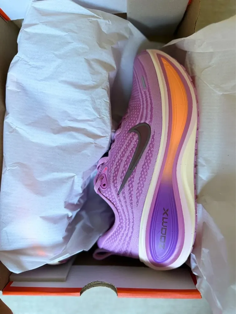Used Nike W Vomero Plus bike — image 2 of 6