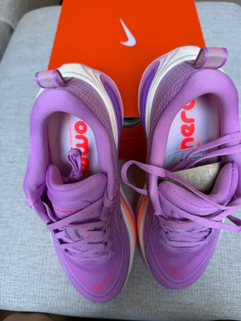 Used Nike W Vomero Plus bike — image 6 of 6