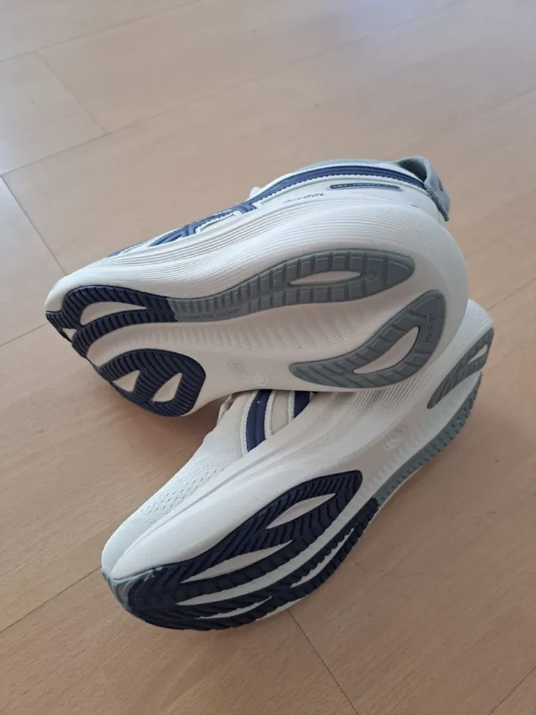 Käytetty Asics Gel Nimbus 27 bike — kuva 2 / 4
