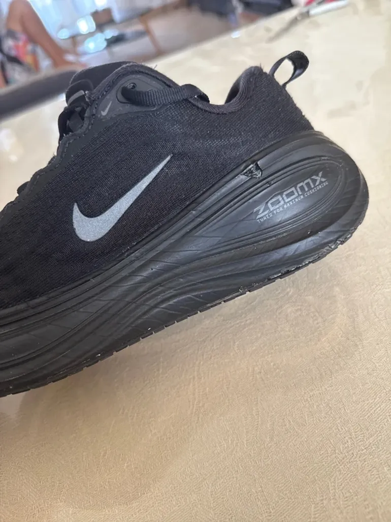 Used Nike Vomero Plus bike — image 3 of 5